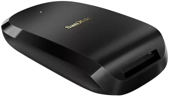 SanDisk Четец за карти CFexpres Extreme Pro