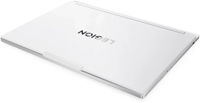 LENOVO Legion 7 16IAX10 RTX 5060 8GB