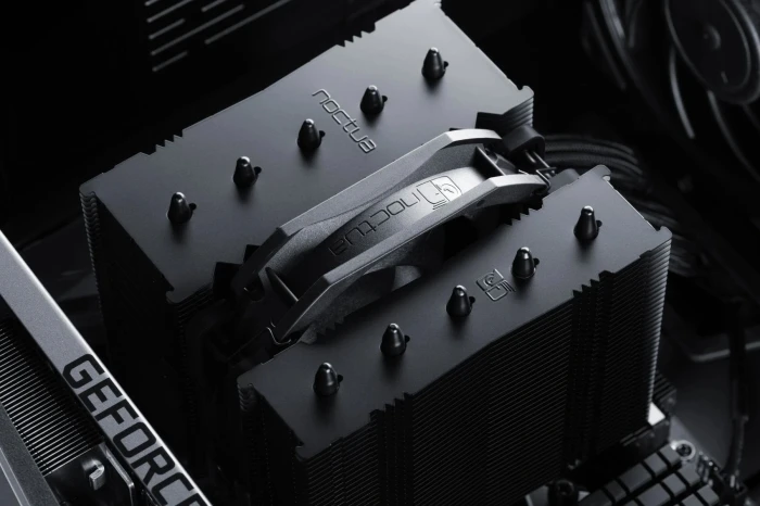 Noctua NH-D12L chromax.black