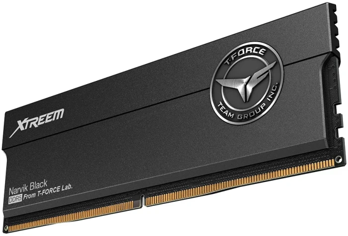 Team Group T-Force XTREEM Black 32GB (2x16GB) DDR5 6400MT/s CL32