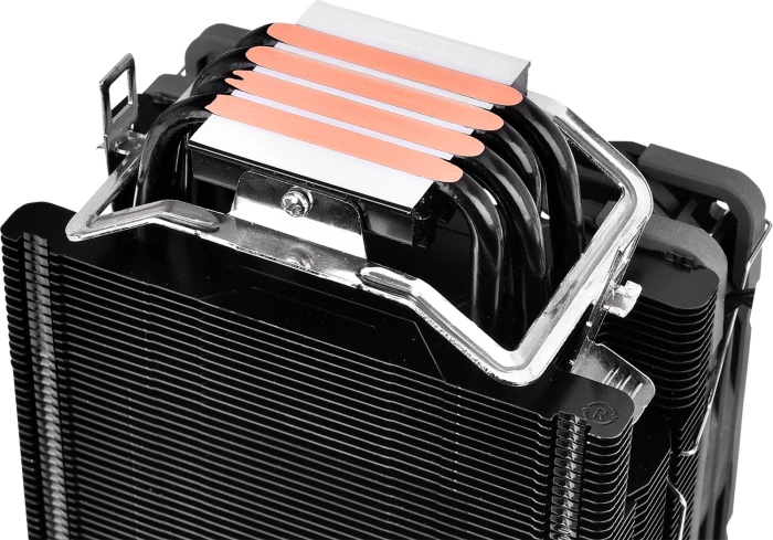 Thermaltake UX200 SE ARGB