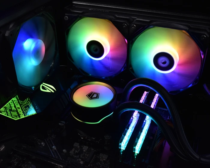 ID-Cooling Zoomflow 240 XT