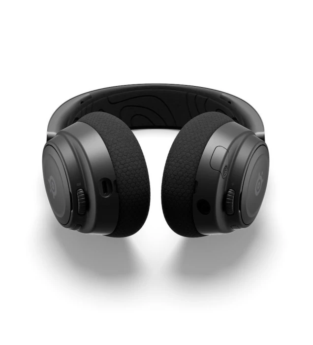 SteelSeries Arctis Nova 7