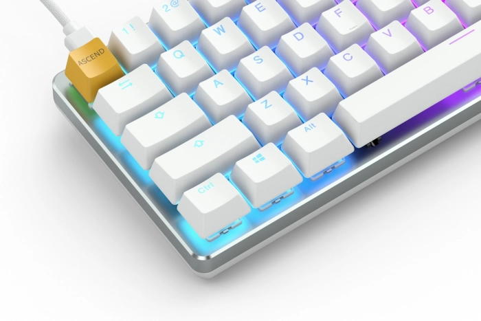 Glorious White Ice GMMK RGB Compact