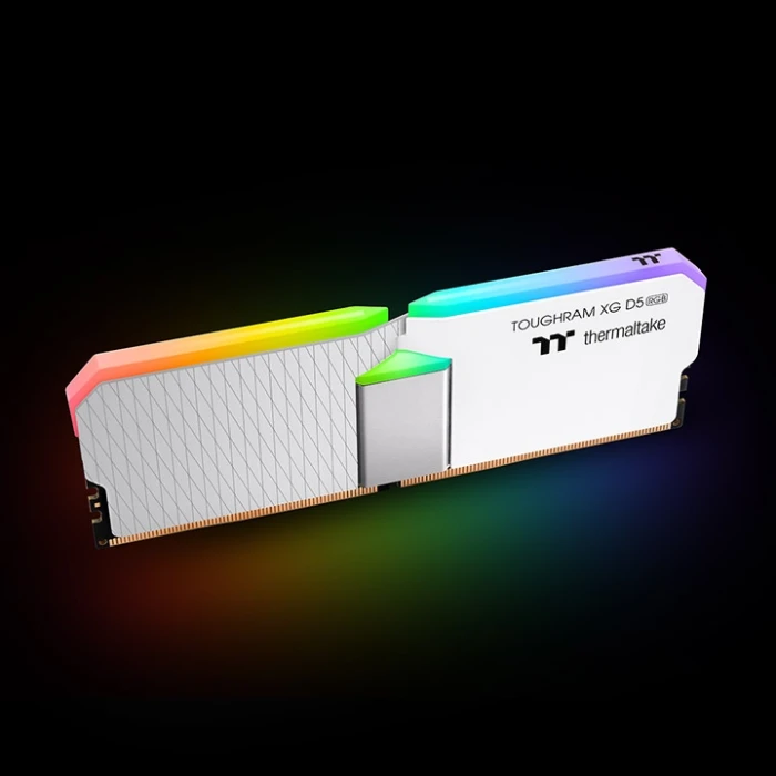 Thermaltake TOUGHRAM XG RGB D5 Snow 32GB (2x16GB) DDR5 8000MHz CL38