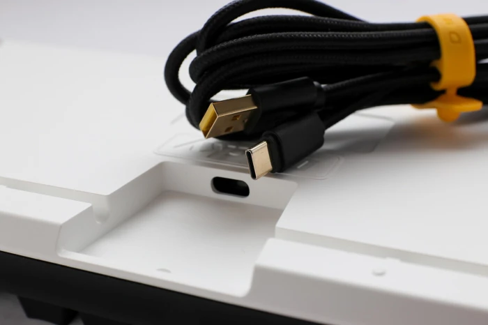 Ducky One 3 Classic TKL Hotswap Cherry MX Silent Red