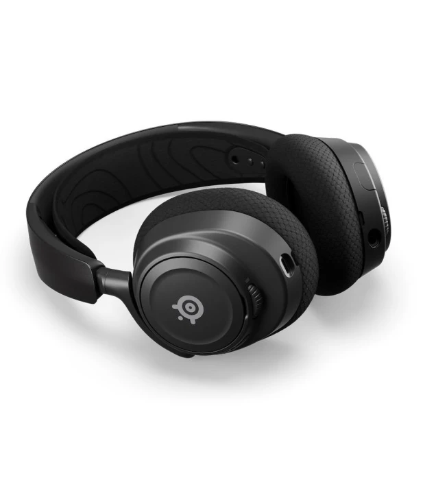 SteelSeries Arctis Nova 7