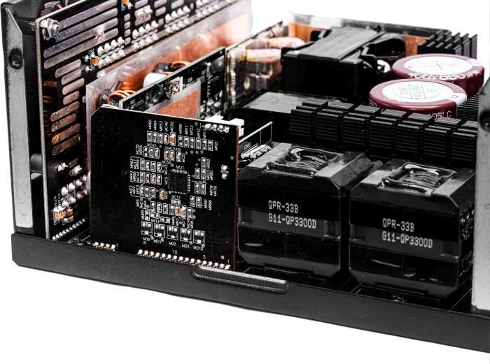 ADATA XPG CYBERCORE II Platinum 1300W