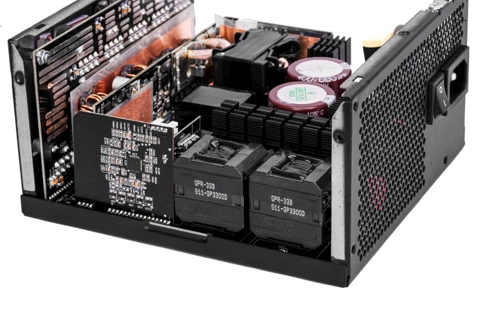 ADATA XPG CYBERCORE II Platinum 1300W