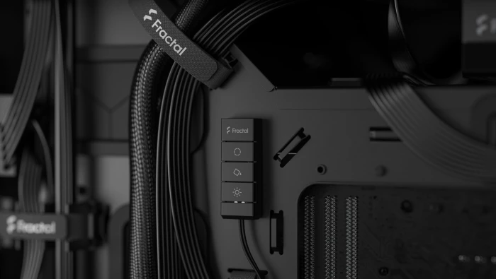 FRACTAL DESIGN ADJUST 2 ARGB Контролер