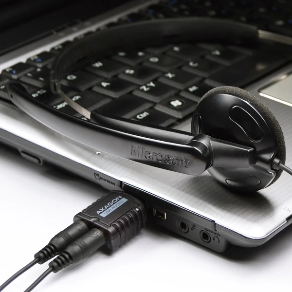 AXAGON ADA-10 Stereo Mini sound card