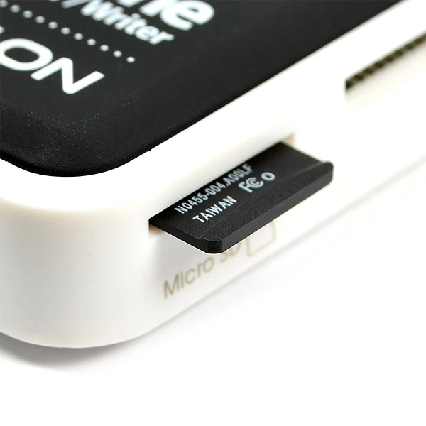AXAGON CRE-X1 5-in-1 reader