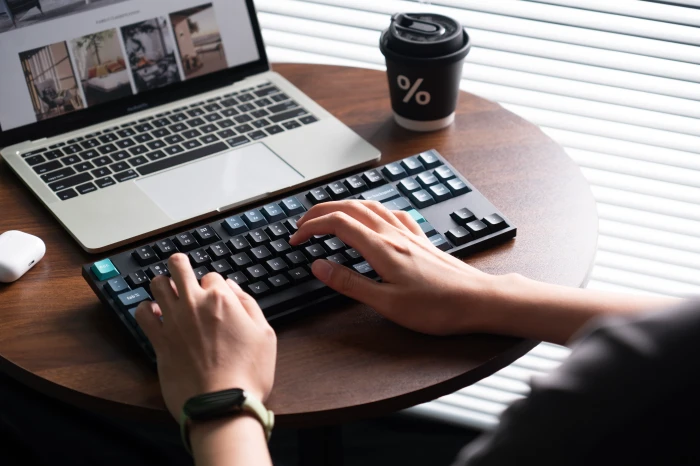 Keychron Wireless B33 TKL Deep Black