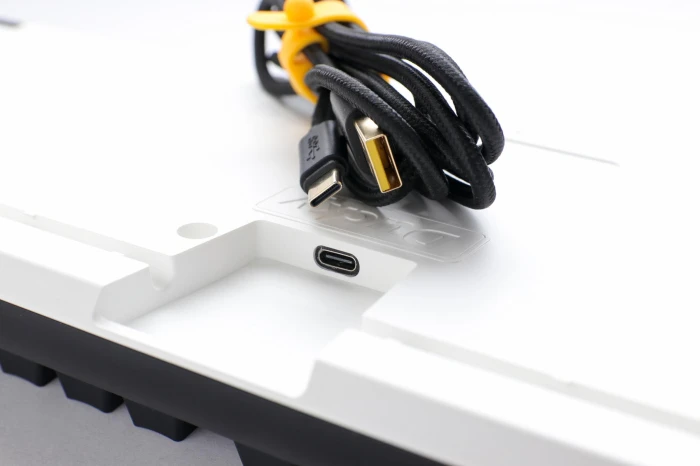 Ducky One 3 Classic Full Size Hotswap Cherry MX Silver
