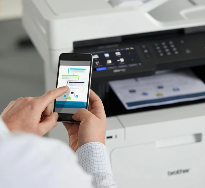 Brother MFC-L8900CDW Цветен