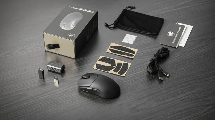 COUGAR REVENGER PRO 4K White