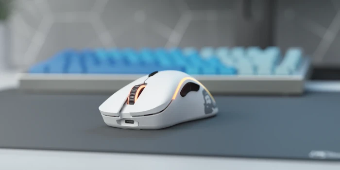 Glorious Model D Wireless (Matte White)