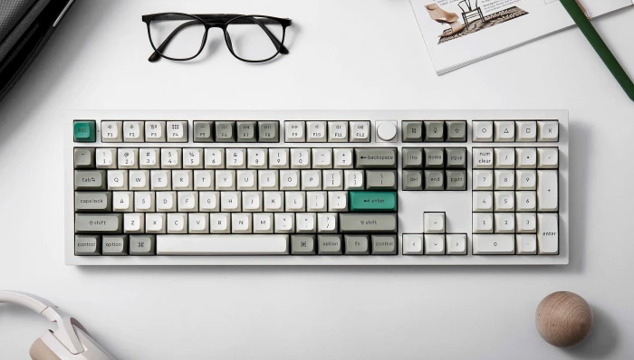 Keychron Q6 Max QMK White Red Switch