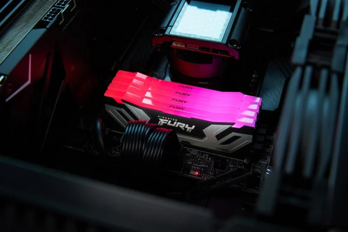 Kingston FURY Renegade Silver/Black RGB 24GB DDR5 8400MT/s CL40