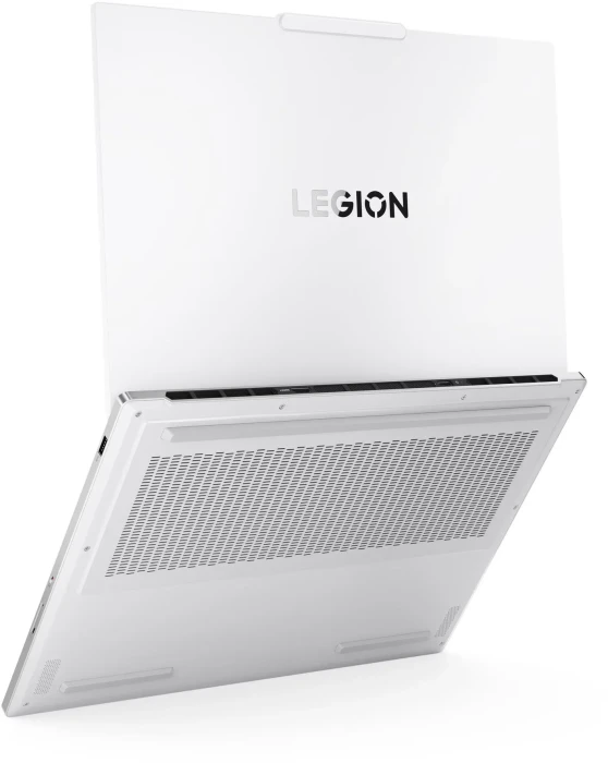 LENOVO Legion 7 16IAX10 RTX 5070 8GB