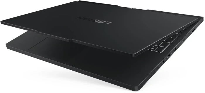 LENOVO Legion Pro 5 16IAX10 RTX 5060