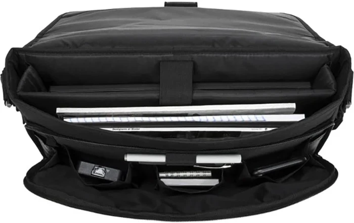 Lenovo ThinkPad 15.6" Essential Messenger