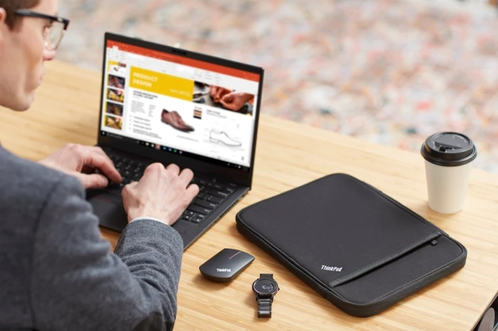 LENOVO ThinkPad Sleeve - 15"