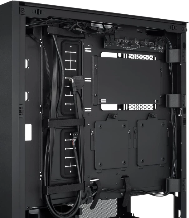 Lian Li LANCOOL 216 RGB Black