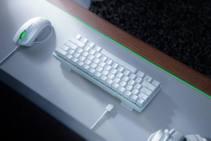 Razer Huntsman Mini Mercury Linear
