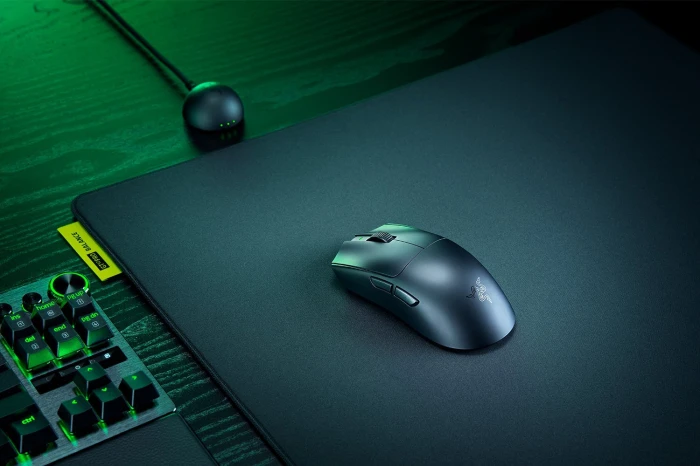 RAZER Viper V4 Pro - Black