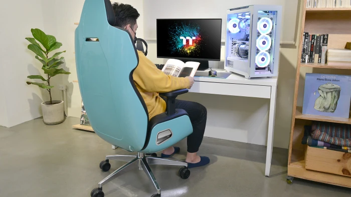 Thermaltake ARGENT E700 Real Leather