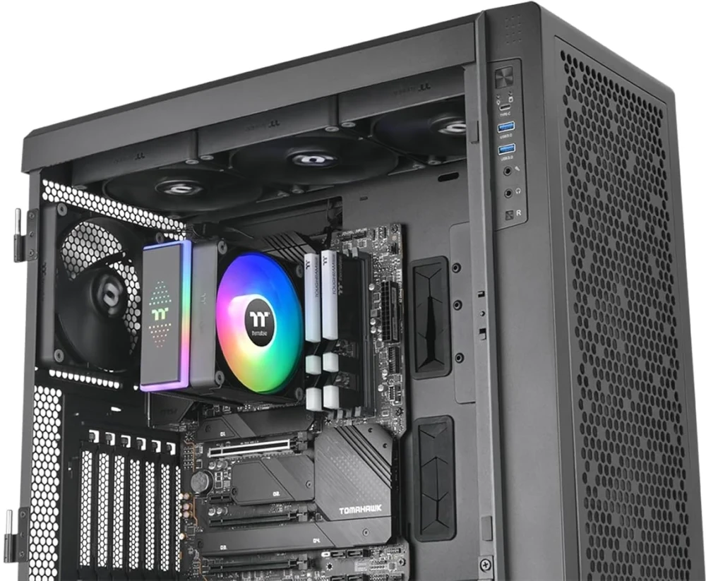 Thermaltake Astria 200 ARGB