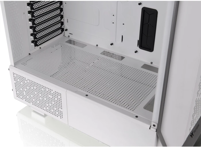 Thermaltake Ceres 300 TG ARGB Snow