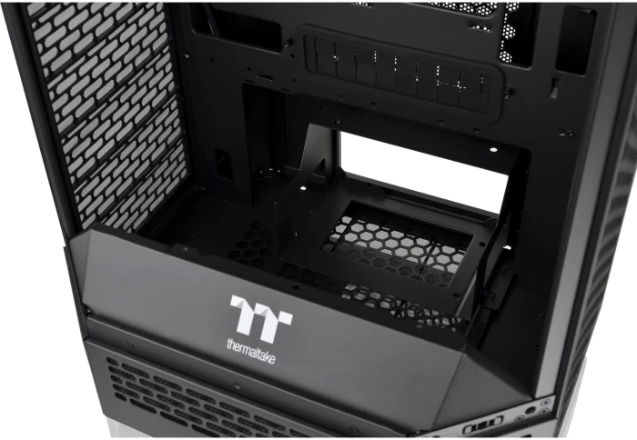 Thermaltake The Tower 300 Black