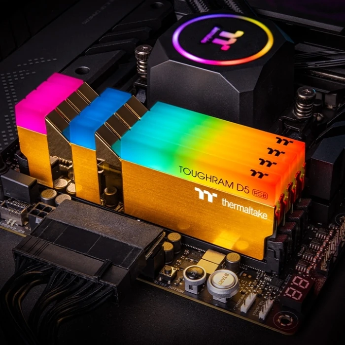 Thermaltake TOUGHRAM RGB D5 GOLD 32GB (2x16GB) DDR5 5600MHz CL36