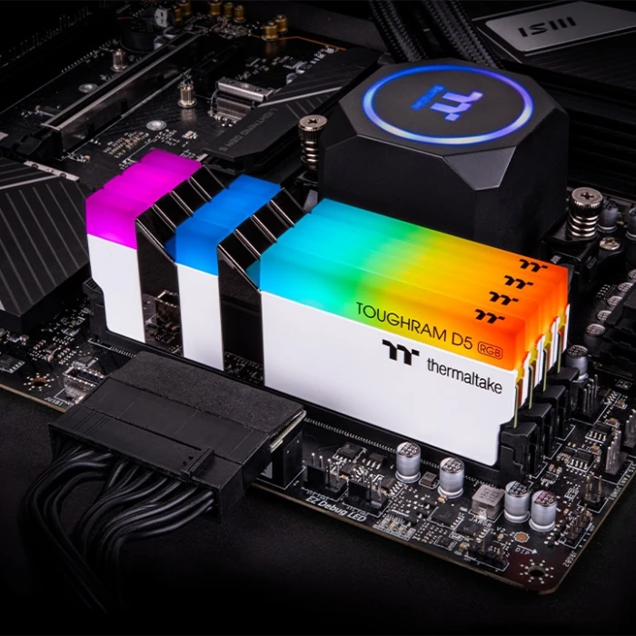 Thermaltake TOUGHRAM RGB D5 Snow 32GB (2x16GB) DDR5 6400MHz CL32