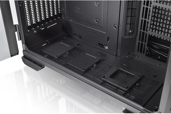 Thermaltake View 51 TG ARGB Black