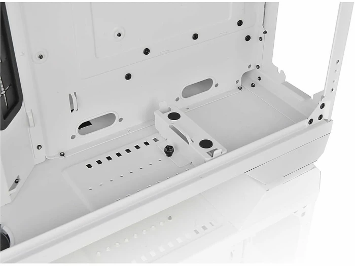 Thermaltake View 51 TG ARGB Snow