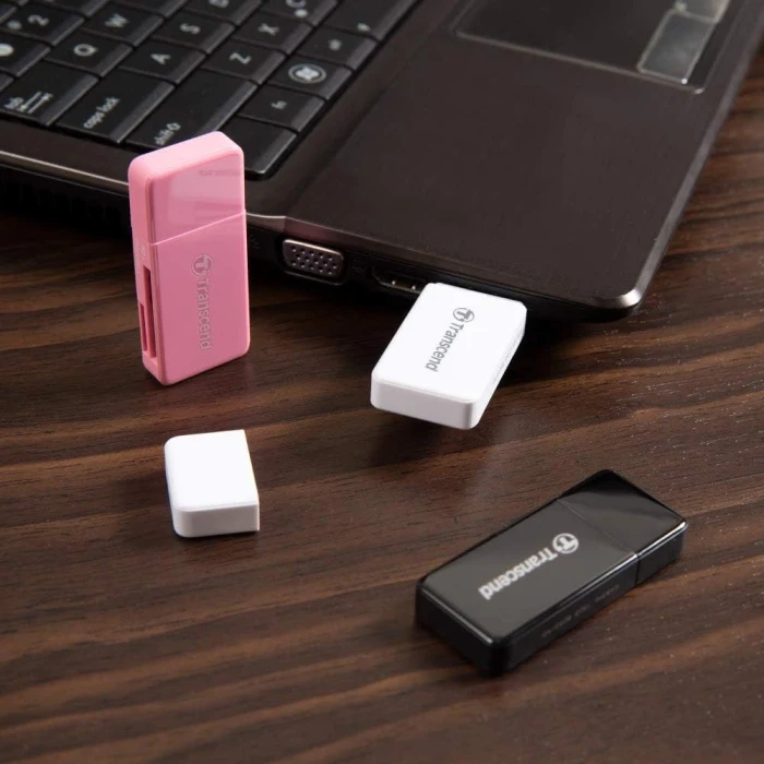 Transcend SD/microSD Card Reader Pink