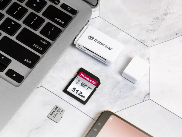 Transcend SD/microSD Card Reader White