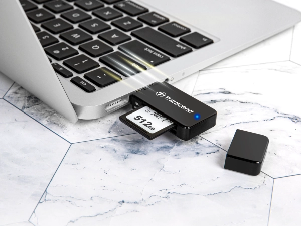 Transcend SD/microSD Card Reader White