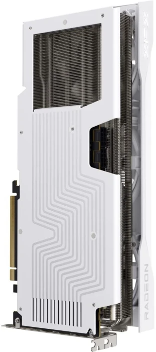 XFX Swift RX 9070 OC White Triple Fan